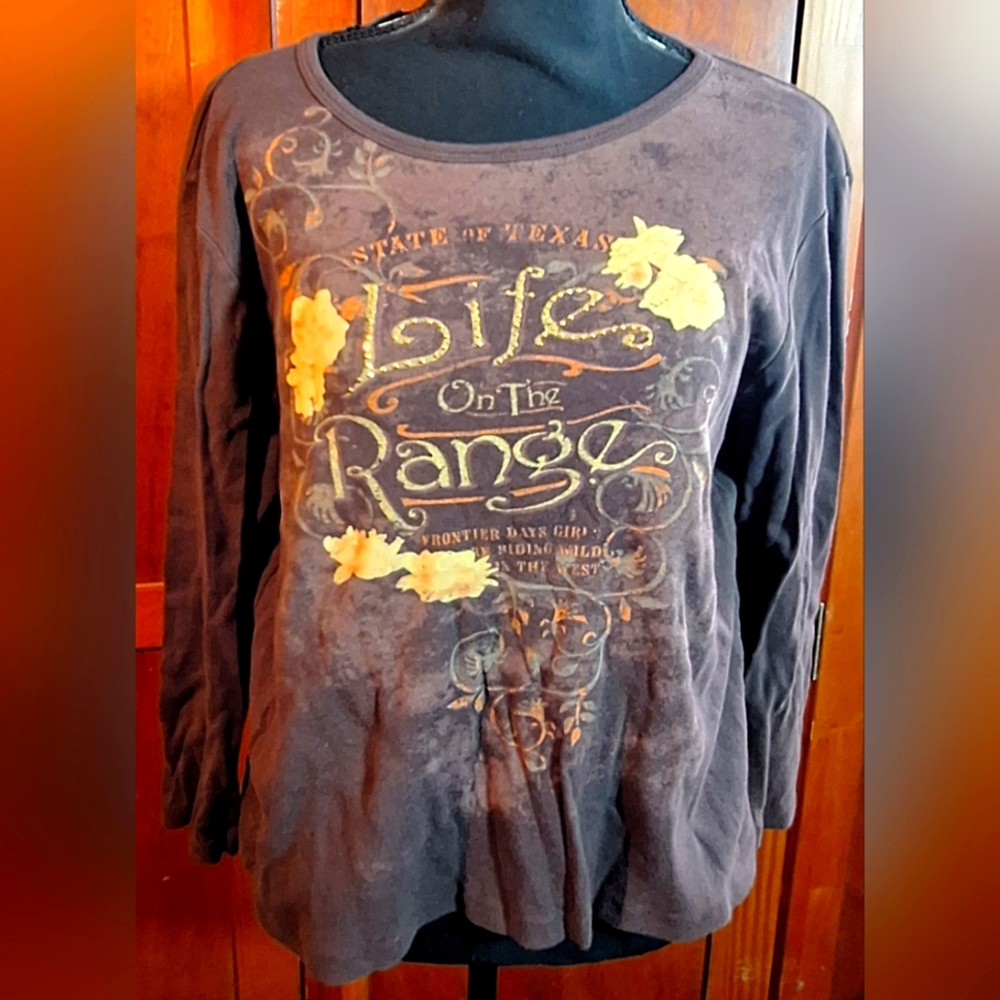 SUSAN LAWERENCE "Life on the Range" Long Sleeve Brown T-shirt with Graphics